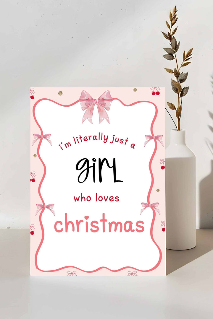 Holiday Table Signs - This Girl Loves Christmas, girly and festive printable decor for holiday gatherings